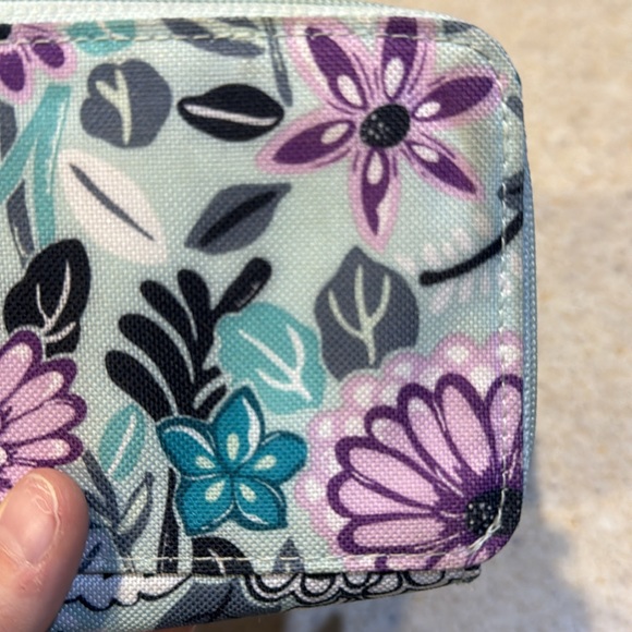 Vera Bradley wallet - Picture 3 of 6